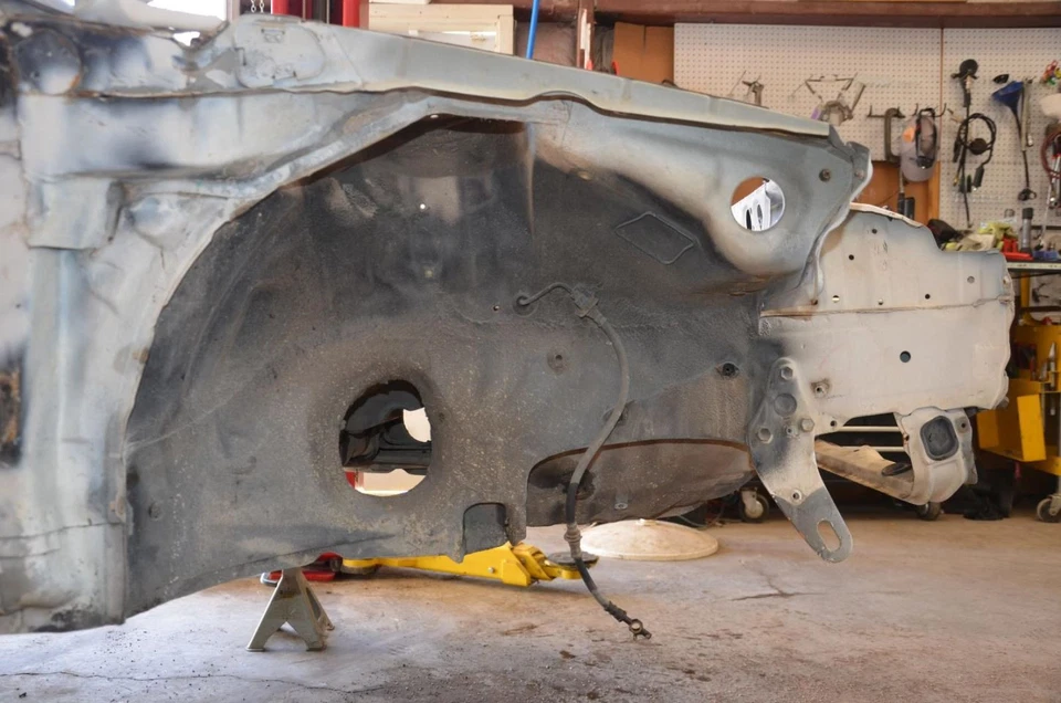 Soporte de núcleo de radiador delantero compatible con 85-89 MR2 Foto 4 de 4