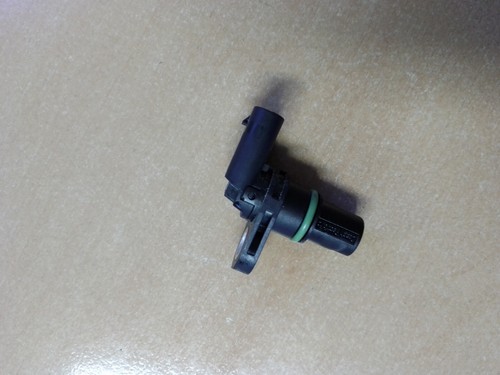 original VW Audi Skoda Seat Porsche Bentley Nockenwellensensor neu 04C907601A