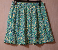 Nwot Old Navy Above Knee Floral Skirt Teal/White/Yellow/Blue Women's M H69-4