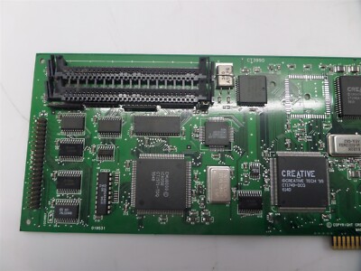 Creative Labs CT3990 Sound Blaster AWE32 Sound Card w/ CD5233E CD