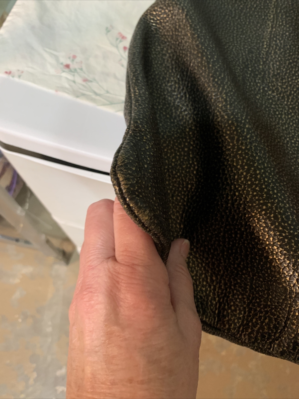 Large handcrafted artisan made leather drawstring… - image 8