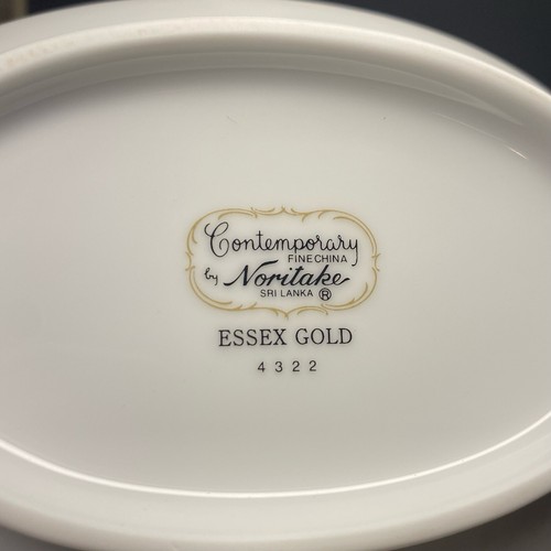 NORITAKE CONTEMPORARY ESSEX GOLD 4322 GRAVY OR SAUCE BOAT WITH UNDERPLATE - Picture 4 of 4