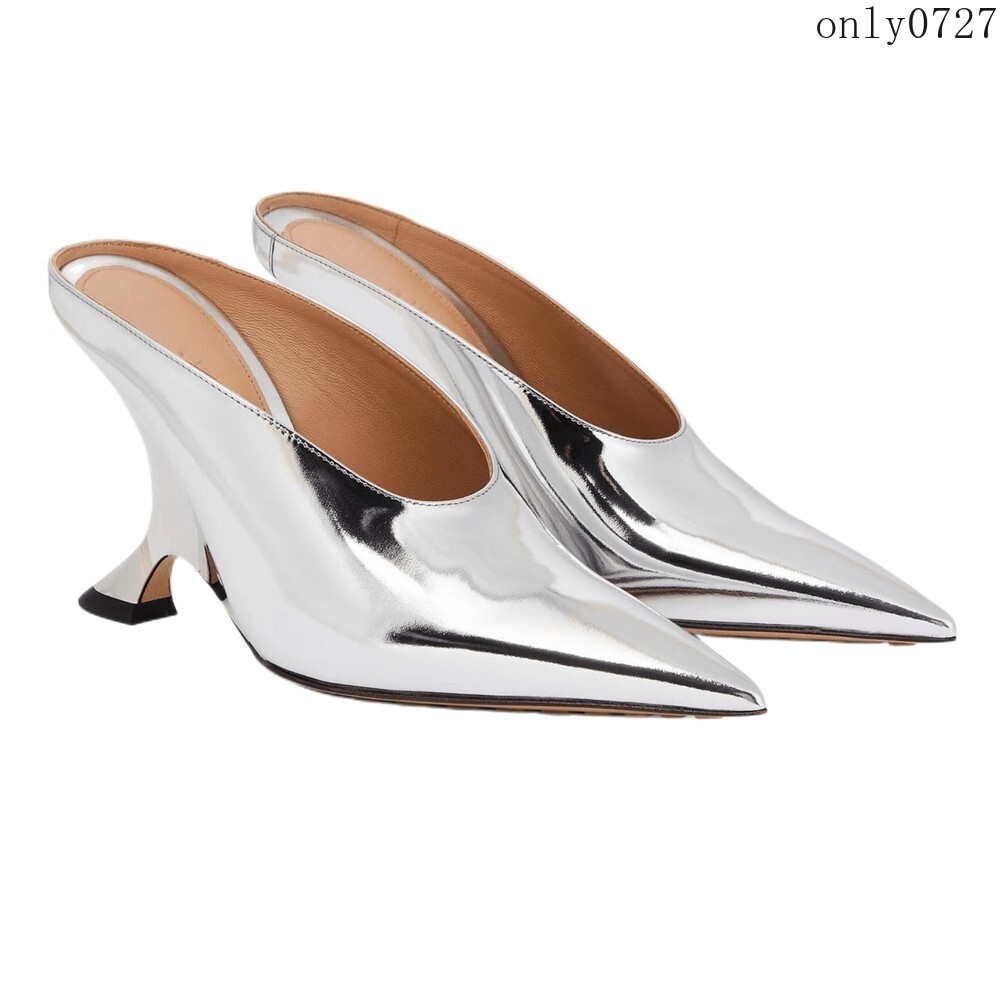 PANTOFOLA D’ORO Scarpe ciabatte donna estive a punta tacco a gattino slip on sexy lucide 2025