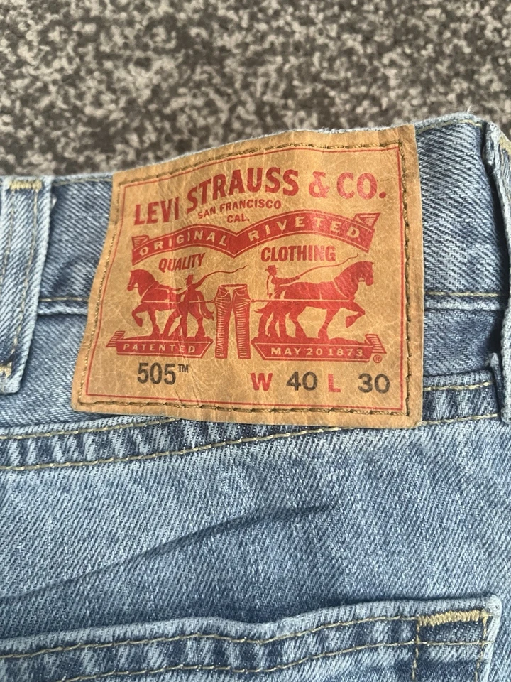 Levi's 505 Blue Denim Jeans Men's 36x32 Straight Leg Regular Fit, photo 2 of 5