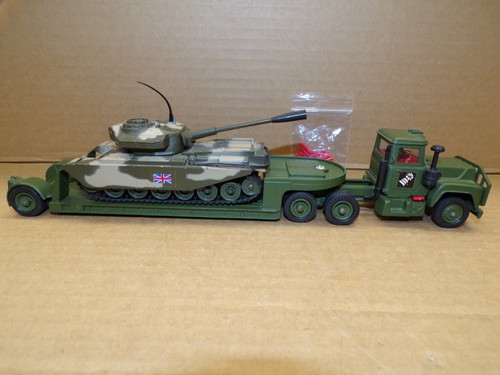 VINTAGE CORGI TOYS GESCHENKSET 10 PANZERTRANSPORTER MIT CENTURION MKIII TANK ~ N/M!