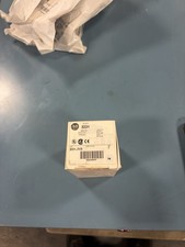 NEW Allen Bradley 800H-JR4B Selector Switch 800HJR4B