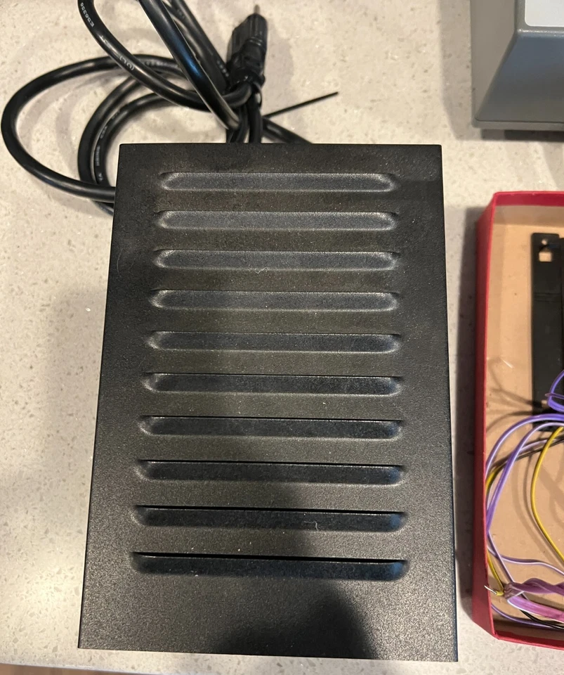 Fleischman digital Central Control Unit Bundle 6800, 6806, 6810, 6812 ,6820 - Image 3 of 4