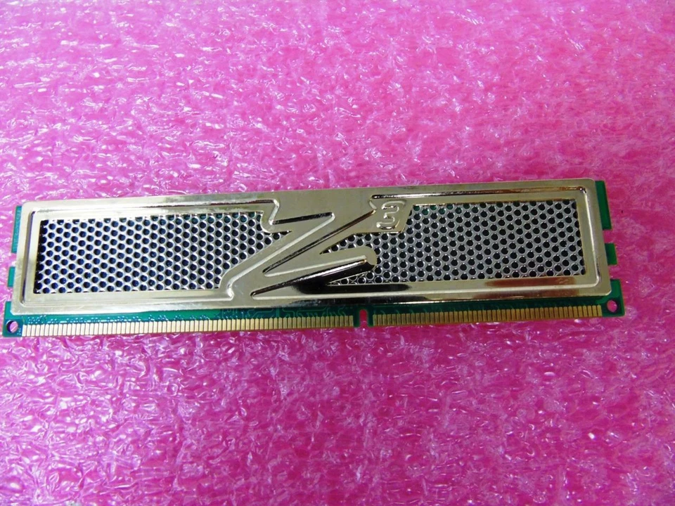 OCZ - OCZ3G1333LV2G, 2GB DDR3 1333MHz PC3-10666 DIMM Desktop Memory - Image 4 of 4