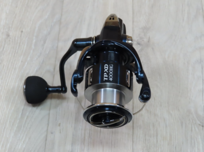 Shimano 21 Twin Power XD 4000HG Spinning Reel in the Box
