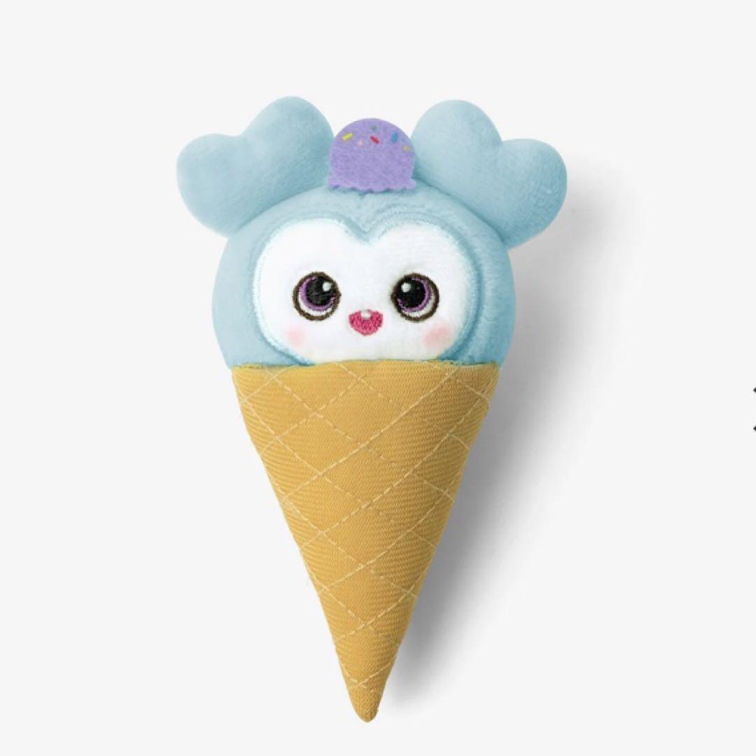 TWICE JYP JAPAN POPUP STORE 2023 OFFICI ICE BADGE LOVELY
