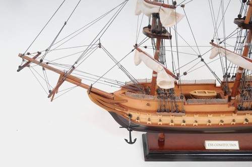 USS Constitution Ship Model Handmade Wooden 22.5 Inches Ship Fully Assembled - Picture 5 of 8