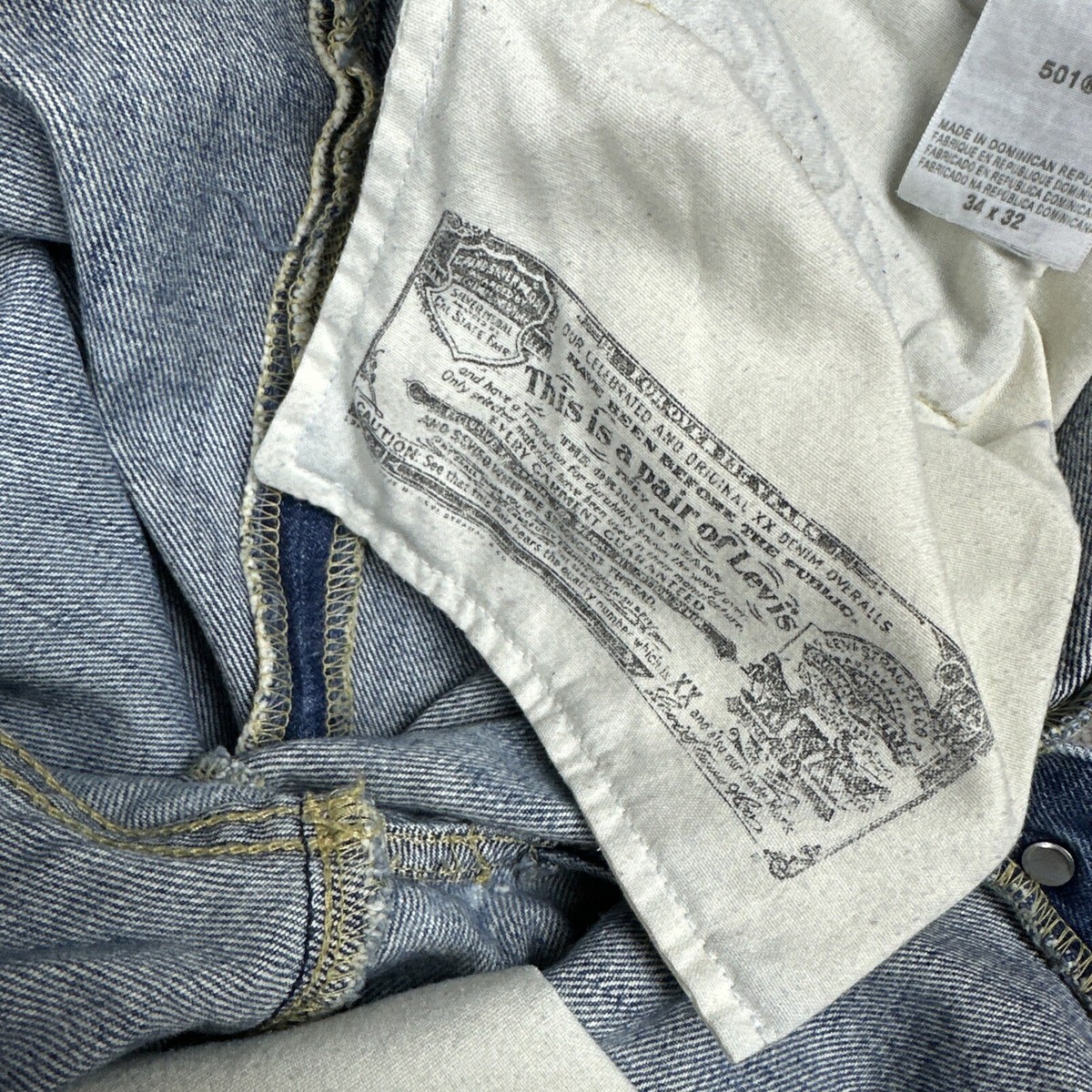 VTG Levis 501 Jeans Mens 34x32 Faded Blue Button Fly Distressed
