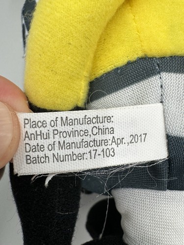 Minion Deluxe Plush Doll Despicable Me 3 Jail Time Tom 11” Stuffed Toy Factory - Afbeelding 8 van 8
