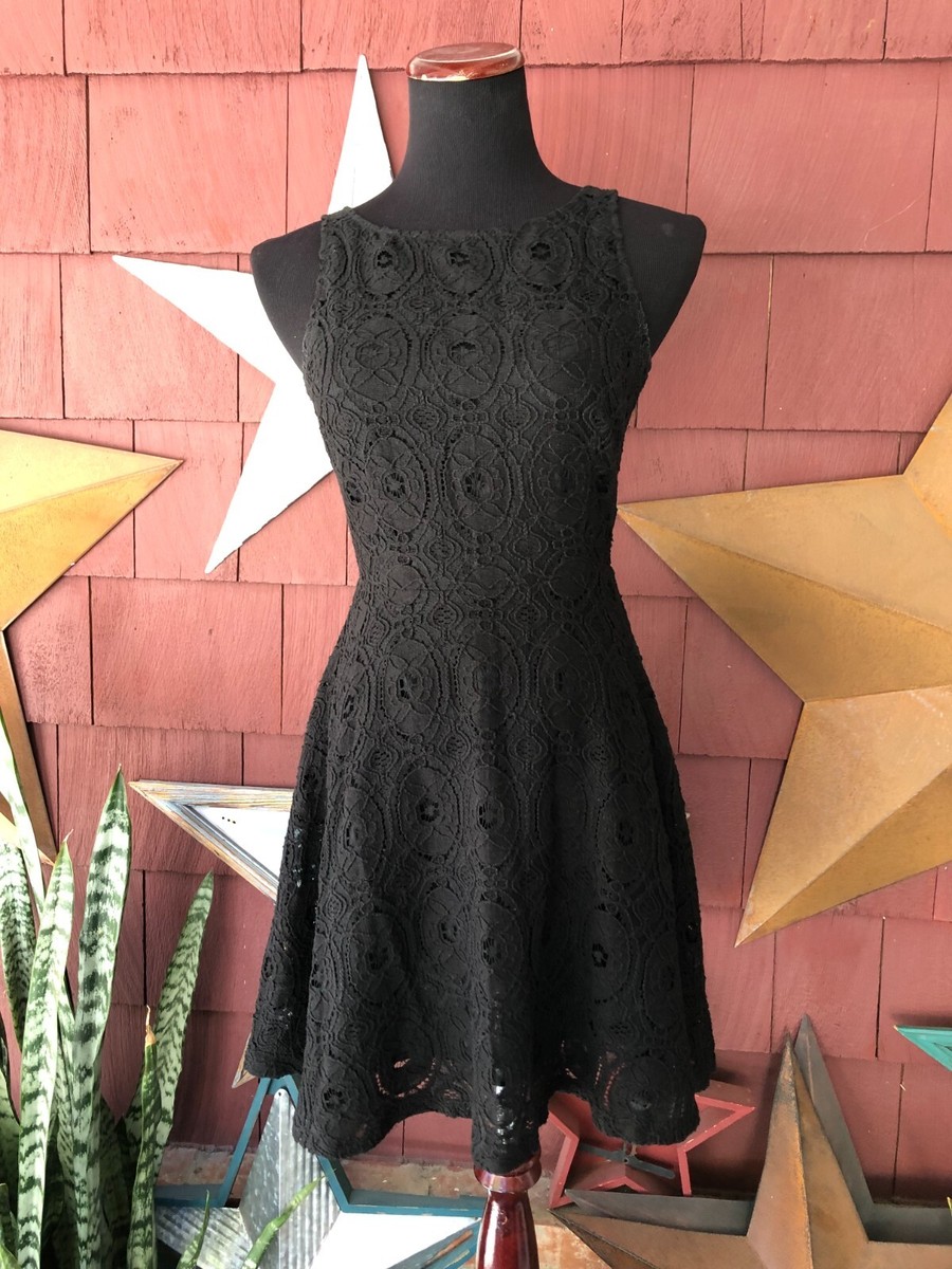 bb dakota renley lace fit and flare dress BB DAKOTA Renley Lace Fit and Flare Dress Black Sleeveless Party Mini Size 0