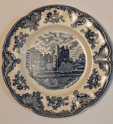 RARE Johnson Bros Stoke-on-Trent Blue Old Britain Castles Blarney