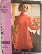 Vintage 1970s McCalls 1089 Mod Geoffrey Beene Dress Sewing Pattern Size 8 UNCUT