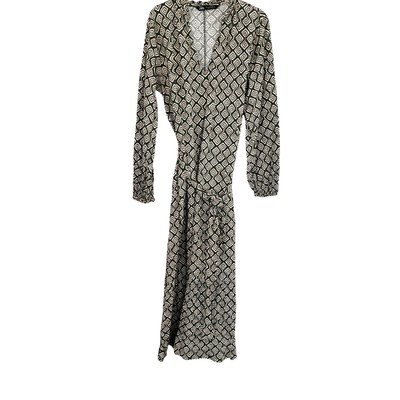 zara green and cream dress Zara 100% Cotton Cream With Green Leaf Short Sleeve Dress Ladies Size –  Vinnies Online main image 1