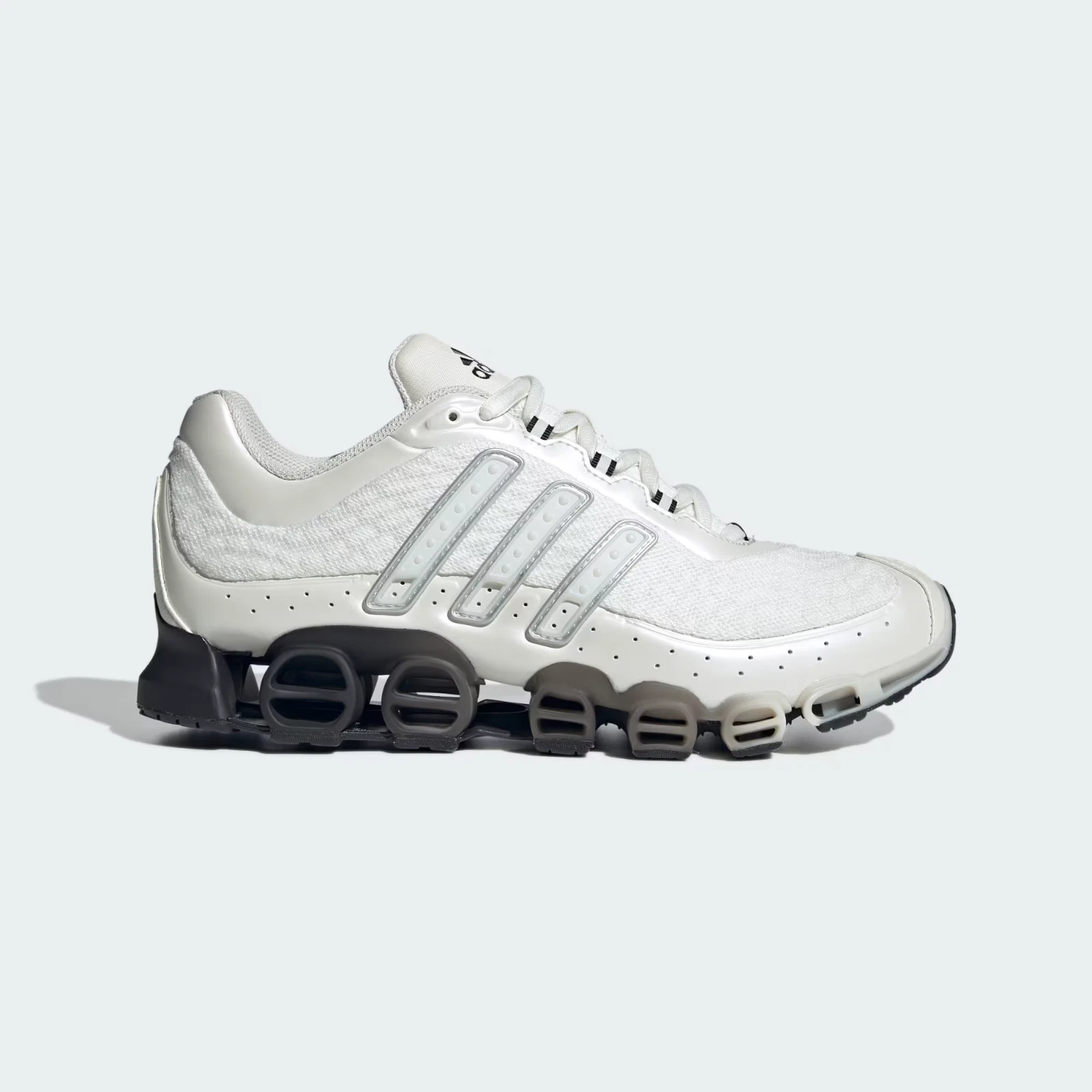 Adidas Originals Megaride Shoes in Zero Metalic / Matte Silver / Core Black
Opens in a new window or