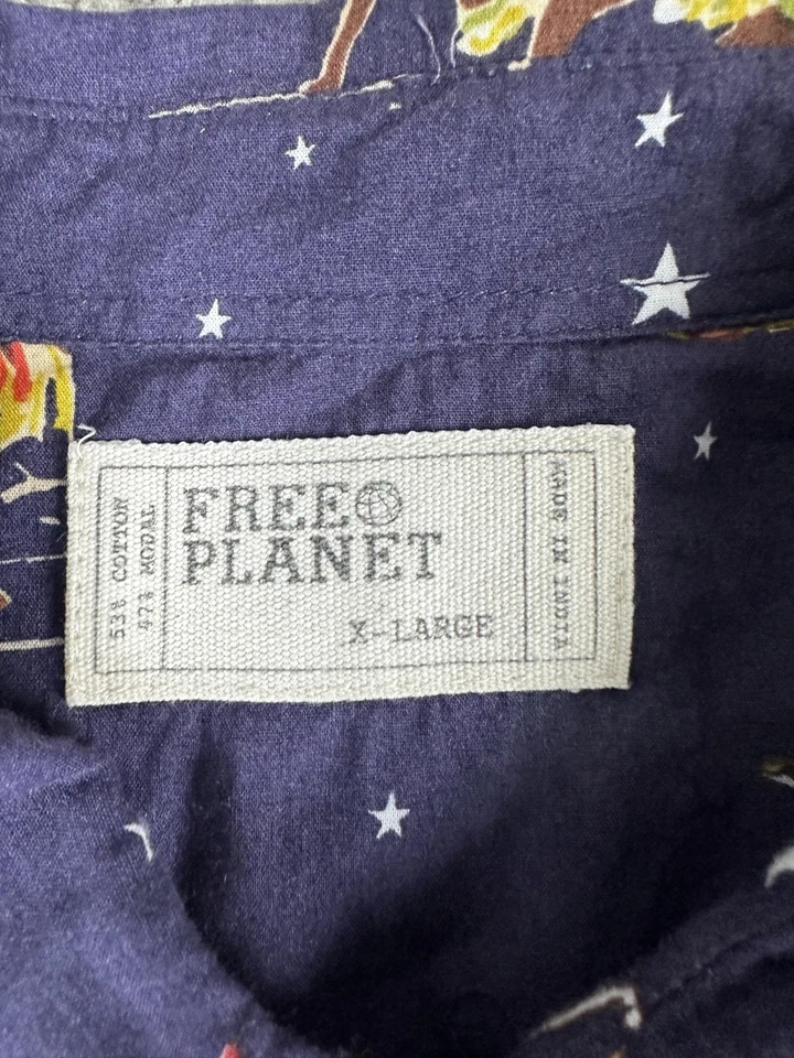 Camisa Free Planet Para Hombre XL Azul Marino Hawaiano Santa Navidad Manga Corta Abotonada Foto 4 de 4
