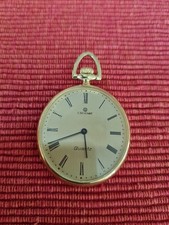 MONTRE GOUSSET BEUCHAT PLAQUE OR