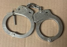 Vintage Smith  Wesson Model 100 Handcuffs w/ Key  Pouch As-Is 