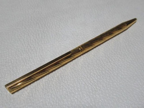 Excellent condition 1980s French Dupont Classic Gold Plated Ballpoint Pen
