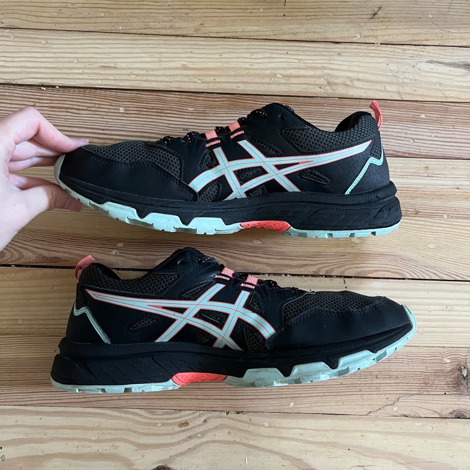 Asics GEL Venture 8 Women's Trail Running Shoes Sneakers Black Coral US 10 thumbnail 3