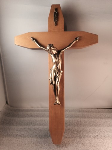 Vintage Christ Crucifix Catholic Sick Call Last Rites Shrine Wood Cross 13"x7.7 - Picture 1 of 16