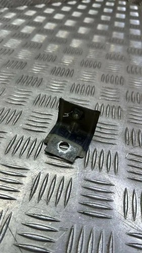 VW PASSAT B7 ALLTRACK 365 Kotflügelhalter vorne links 3G0809471 1.40 31831621