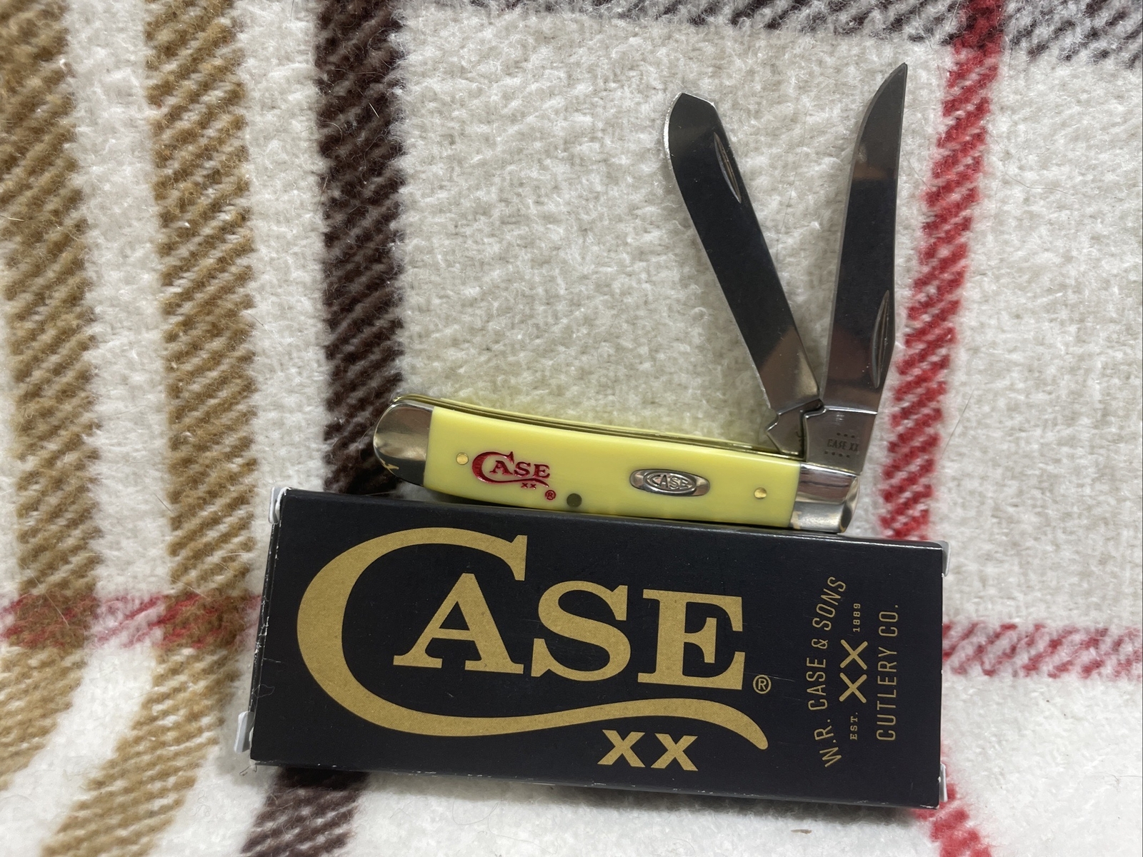 Case XX 3207 CV Trapper Knife w/yellow composite handle NIB eBay