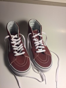 high top maroon vans