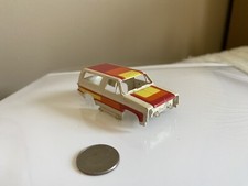 Aurora Afx White/Orange/Red and Yellow Chevy Blazer Body