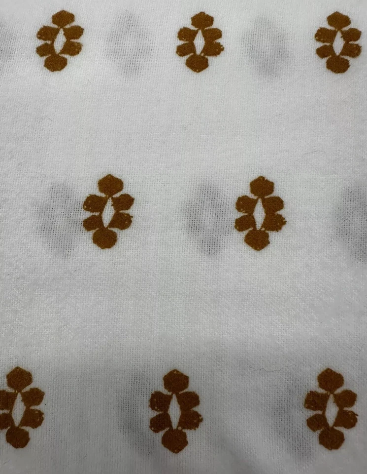 Full Sheet Set-Flannel-Gold Block/Flower Design - Image 4 of 4