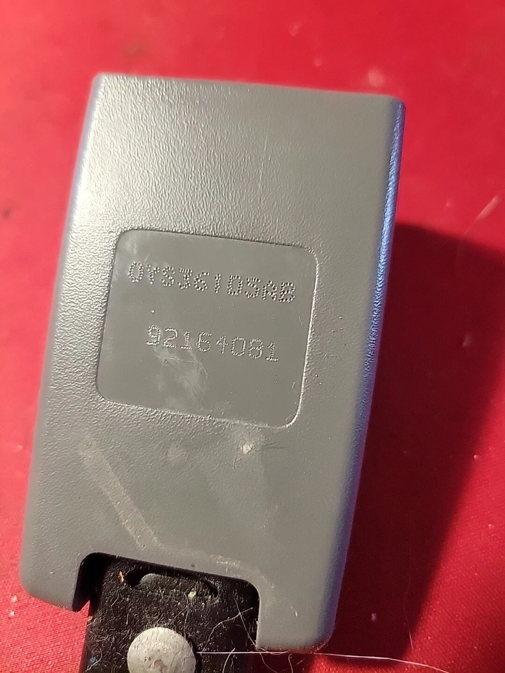 Dodge Chrysler Avenger Sebring 2007 2008 cinturón de seguridad hebilla fuente derecha YS371D5AC Foto 4 de 4