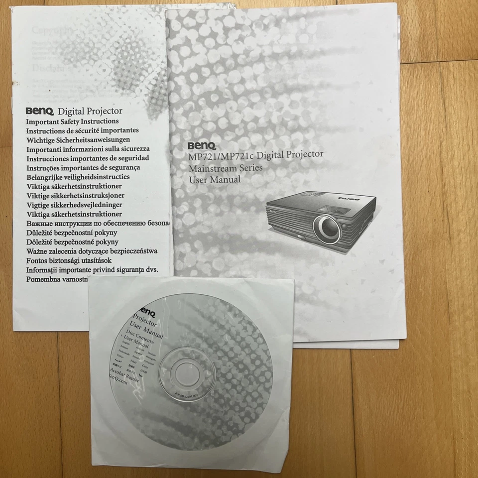 BenQ MP721/MP721c Digital Projector User Manual und Disc - Bild 1 von 1