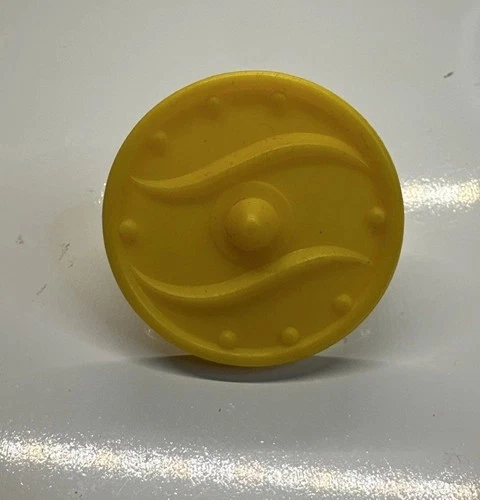 Vintage 1985 MOTU Sy-Klone Shield Mattel He-Man Accessory Part Yellow