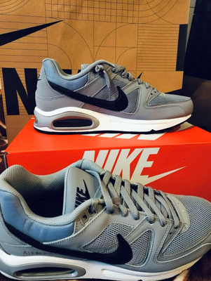 Nike Air Max Command