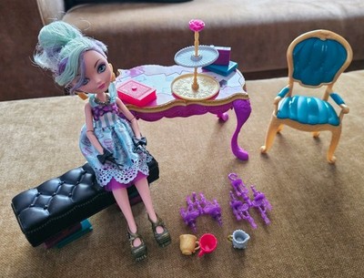 Ever After High Madeline Hatter Doll with Hat Tastic Tea Party Playset & Doll