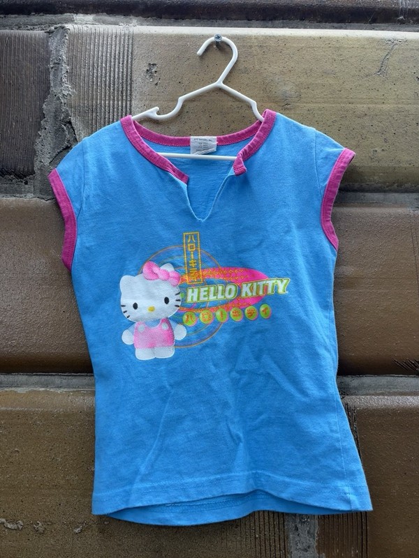 Vintage Hello Kitty Girls T-Shirt Size Small Blue NTD Apparel Used