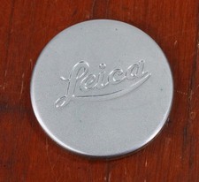 LEITZ CAP FOR LEICA, A36 EARLY FLAT CHROME OVER BRASS READ /227276