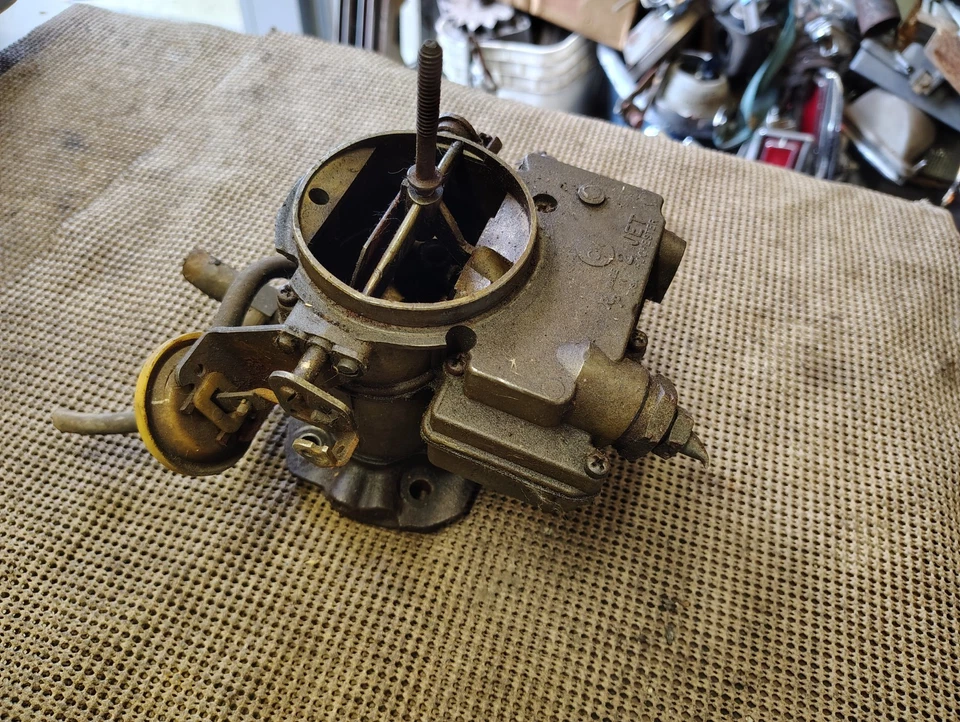 Pontiac Catalina Bonneville 400 1970 2 bbl. Carburador Rochester 7040060 OEM Foto 3 de 4