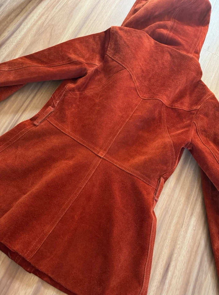 Chaqueta de cuero de gamuza de colección años 70 naranja óxido capucha cierre a presión Foto 4 de 4