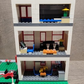 Lego Parts and Pieces Lot - City 3 Story House 8403 Mail Solar Panels Park Tree