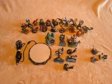 Lot Of 20 Skylander Figures  Portal And Broken/ Mismatch Figures