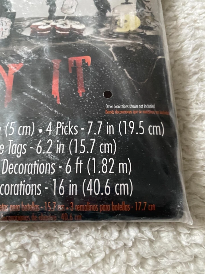 Amscan Dark Manor Table Decorating Kit 29 Pcs - Image 4 of 4