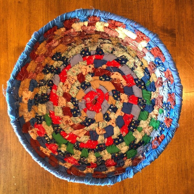 Vintage Rag Basket Bowl Rag Rug Bowl 10" Primitive Country Farmhouse