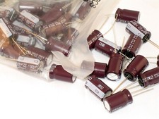 4x Nichicon UPW Electrolytic Capacitor - 22uf 400V