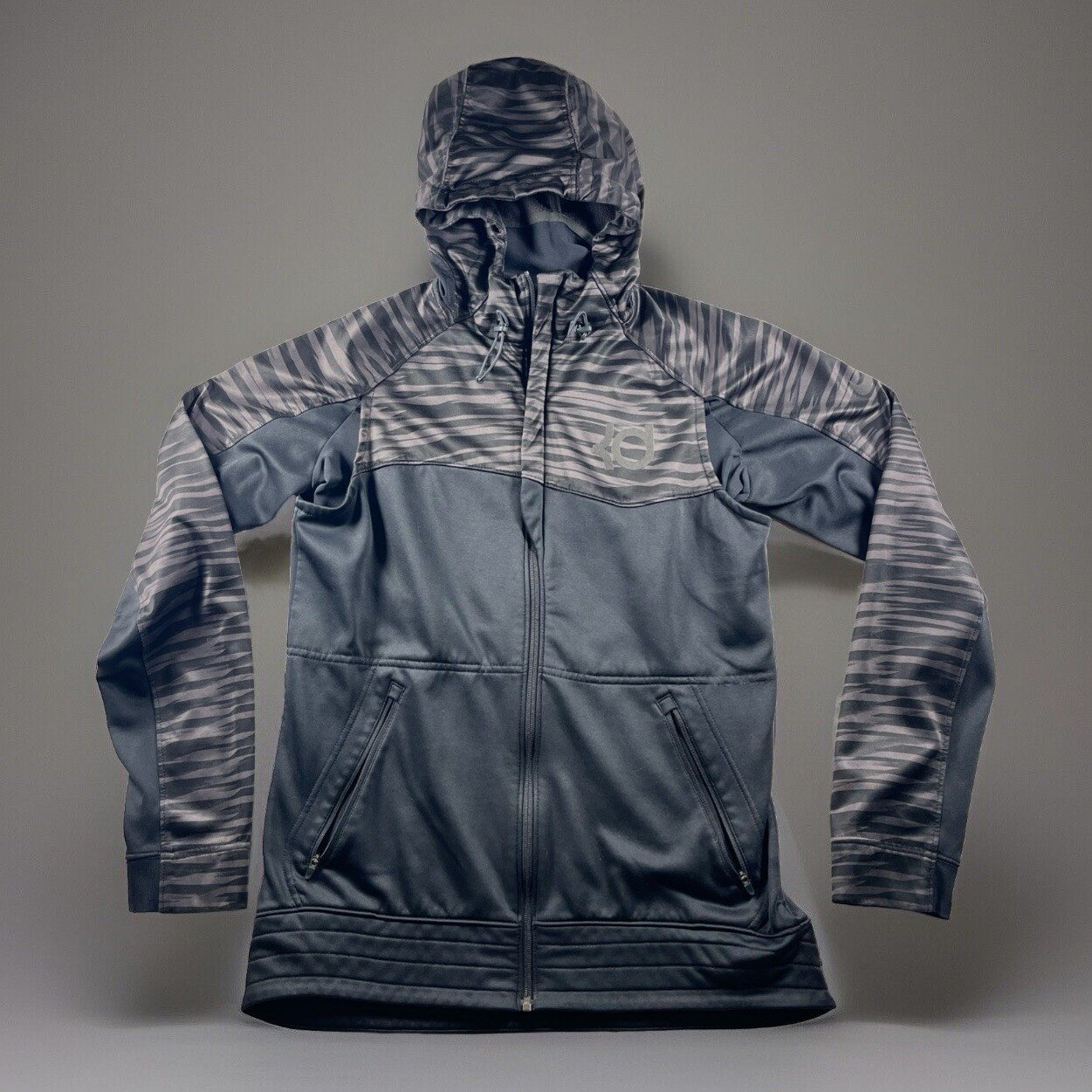 SACAI X NIKE Nike Felpa con Cappuccio Uomo S Nera KD Kevin Durant Stampa Zebra Zip Giacca Therma Fit?