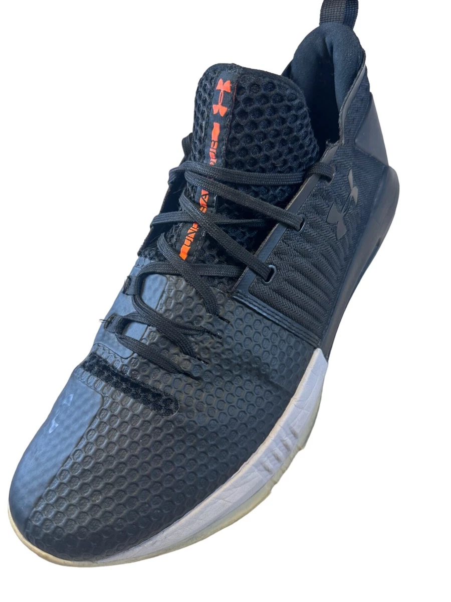 Under armour low best sale cut basketball shoes