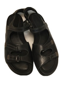 ecco black sandals womens